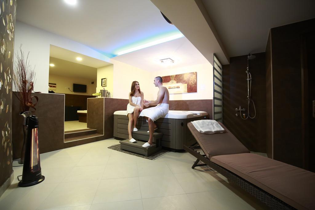 Guesthouse Villa Zelenjak Ventek Kumrovec エクステリア 写真